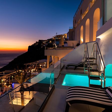 Daydream Luxury Suites Фира Екстериор снимка