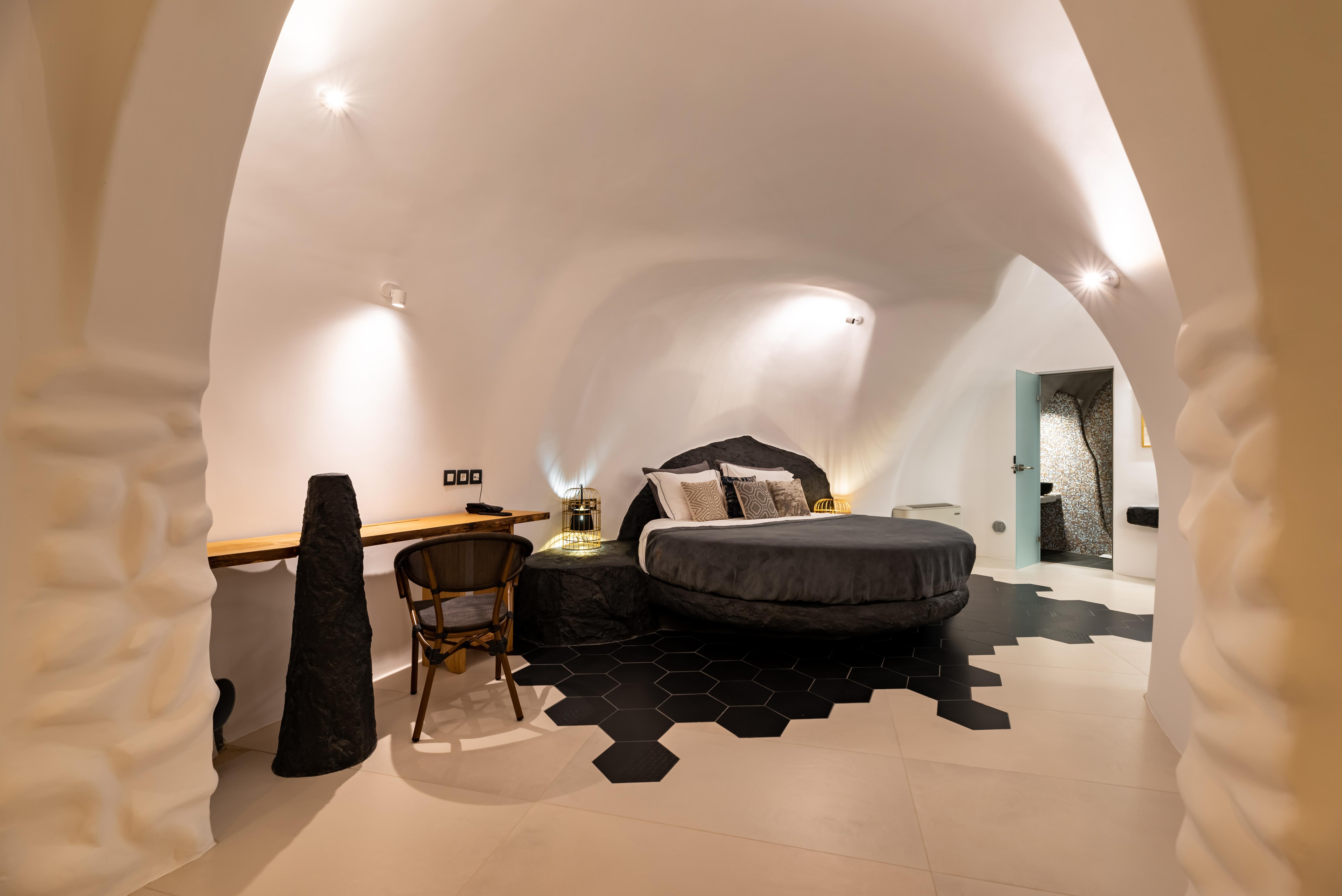 Daydream Luxury Suites Фира Екстериор снимка