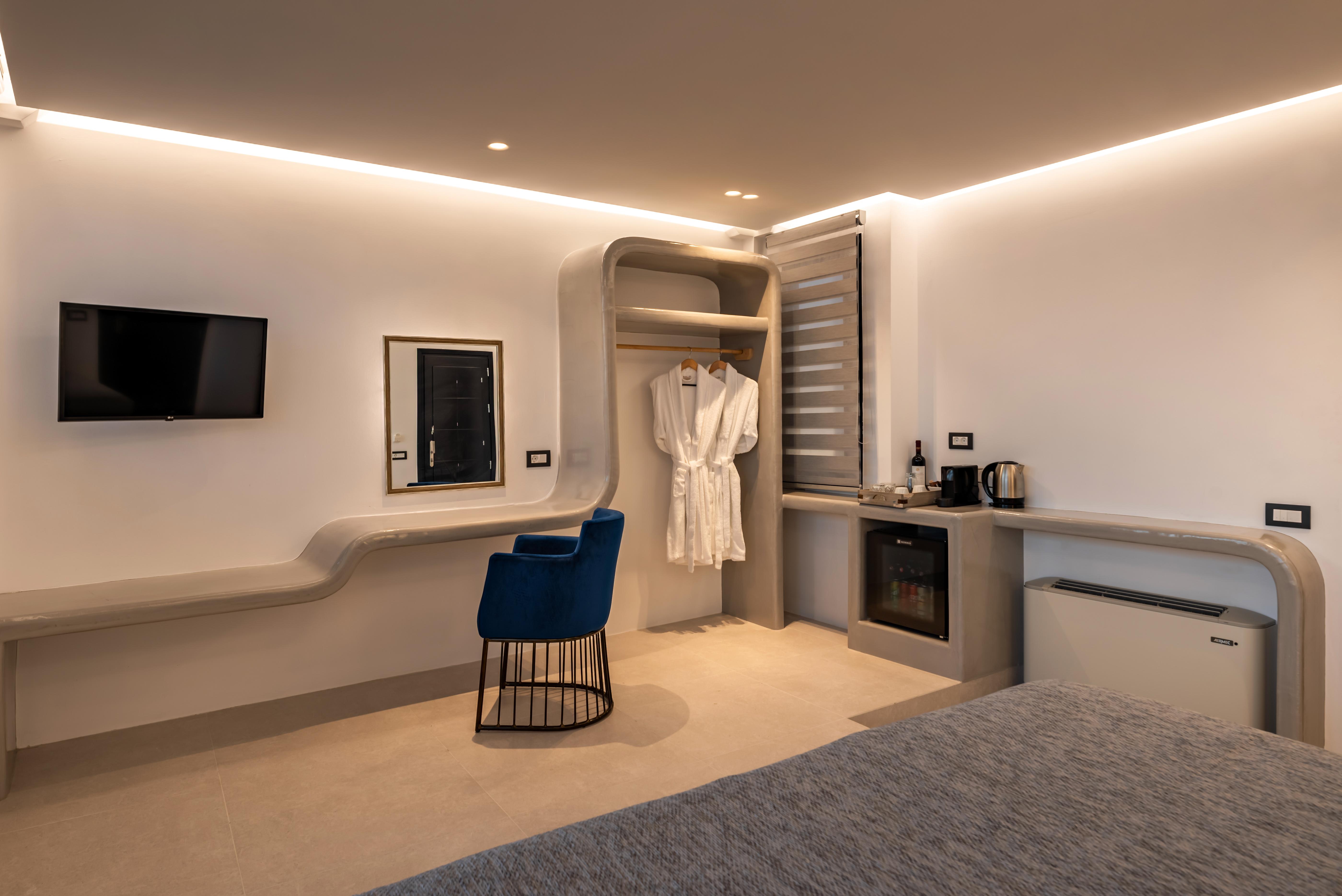 Daydream Luxury Suites Фира Екстериор снимка